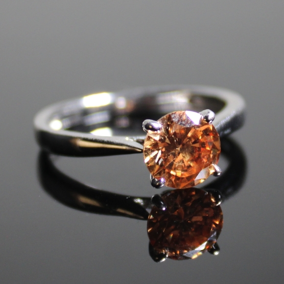 Super Cute Orange stoned ring - Picture 5 of 5
